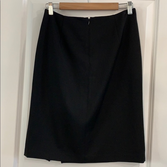 REMOVING ITEM FROM POSH ON APRIL 30 
Pencil skirt - Picture 4 of 4